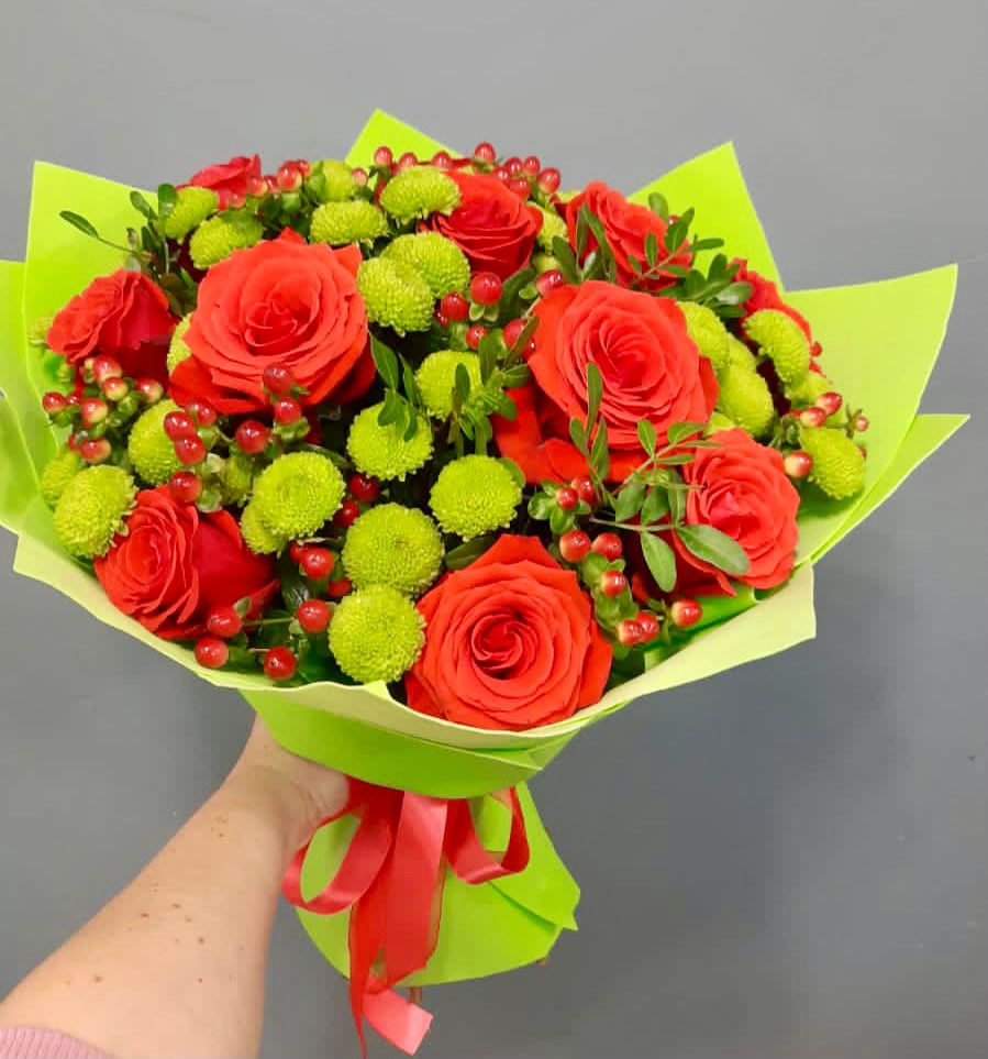 Букет цветов из: Хризантемы и Розы в Порецкое