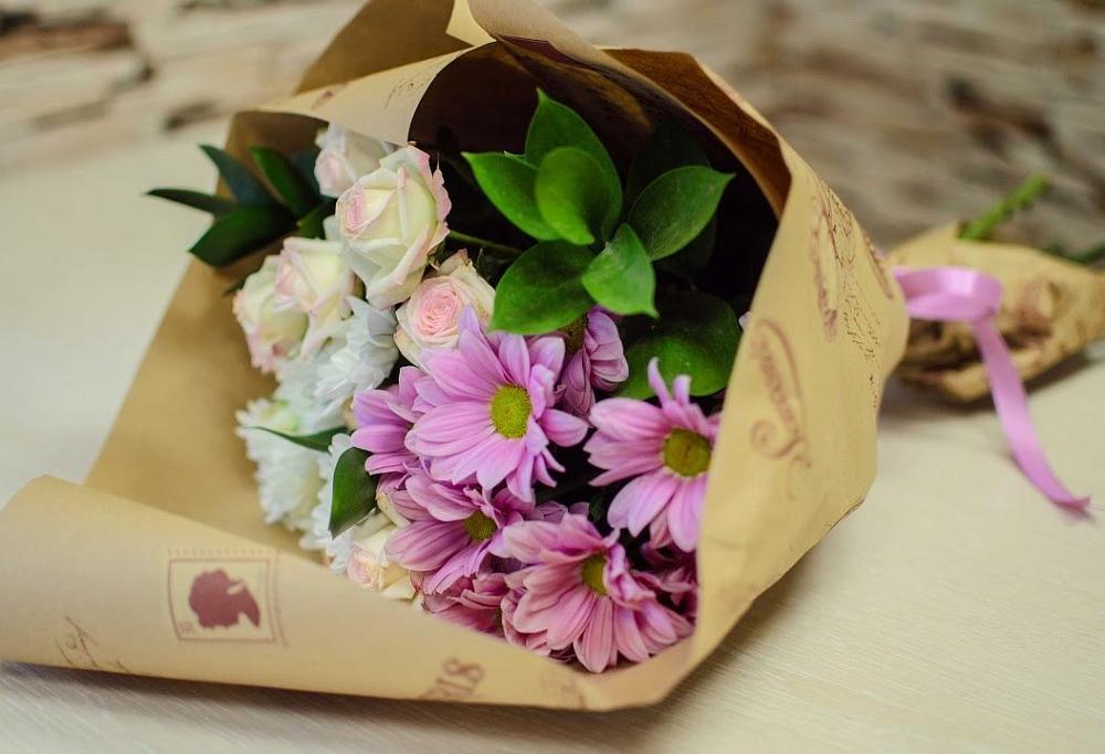 Букет цветов из: Розы и Хризантемы в Порецкое