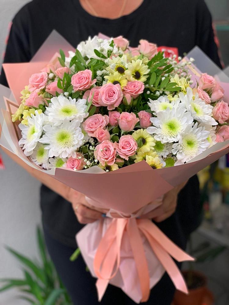 Букет цветов из: Розы и Хризантемы в Порецкое