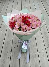 Букет цветов из:  Альстромерии в Порецкое