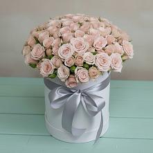 Цветочная композиция из Розы в шляпной коробке в Порецкое