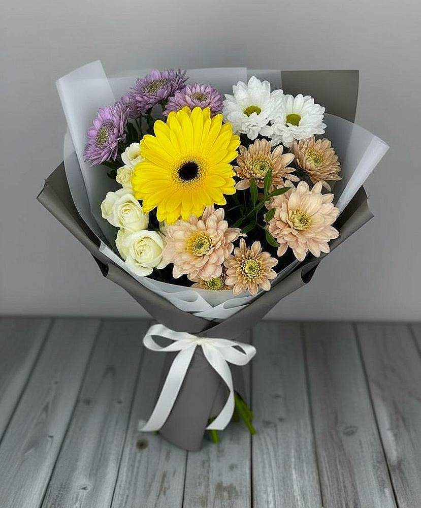 Букет цветов из: Розы, Герберы и Хризантемы в Порецкое