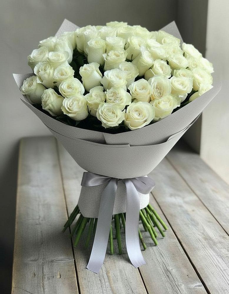 Букет 35 Белых роз в Порецкое