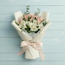 Букет цветов из:  Альстромерии в Порецкое