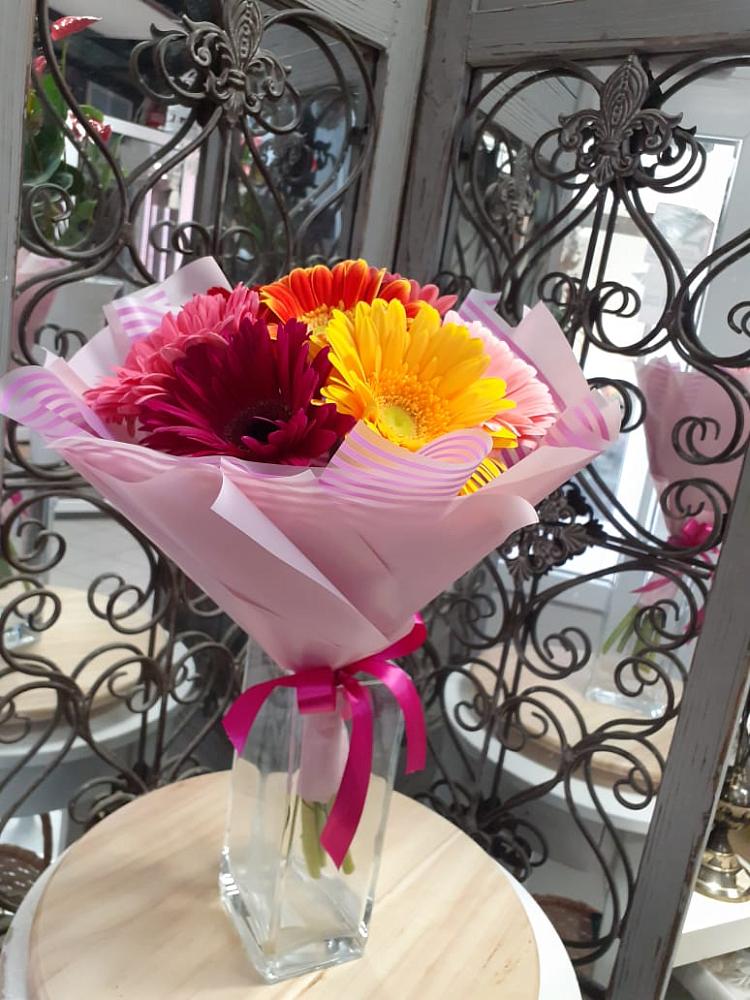 Букет цветов из: Герберы в Порецкое