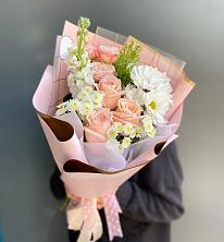 Букет цветов из:  Хризантемы и Розы в Порецкое