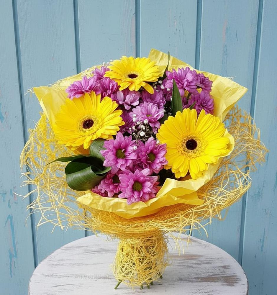 Букет цветов из: Хризантемы и Герберы в Порецкое