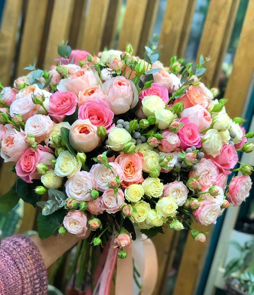 Букет цветов из: Розы в Порецкое