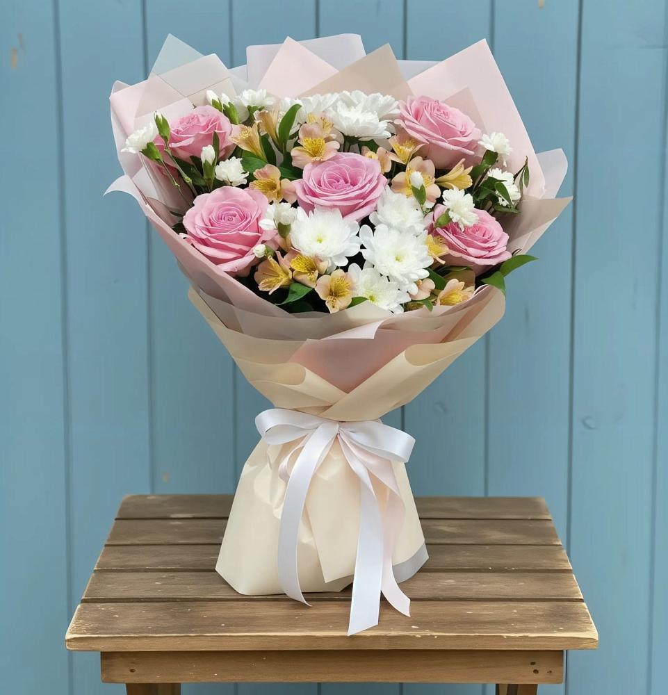 Букет цветов из: Гвоздики, Орхидеи и Розы в Порецкое